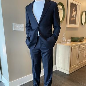 New Essential Tailored Fit Suit 40R Jacket/32 Pant in Navy Blue